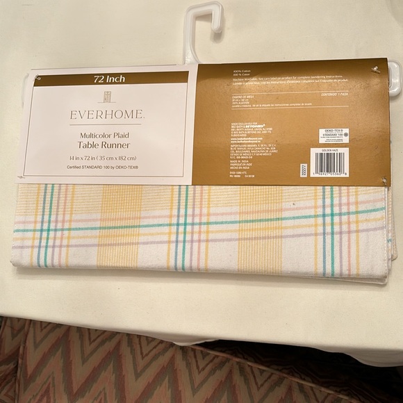 EVERHOME MULTICOLOR PLAID TABLE RUNNER. 14” x 72”. *NWT* - Picture 2 of 4